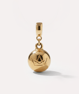 Charm  Coroa